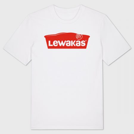 Lewakas® Shirt: Minimalistisches Leberkas-Design mit ikonischer Ästhetik in kräftigem Rot auf Weiß.